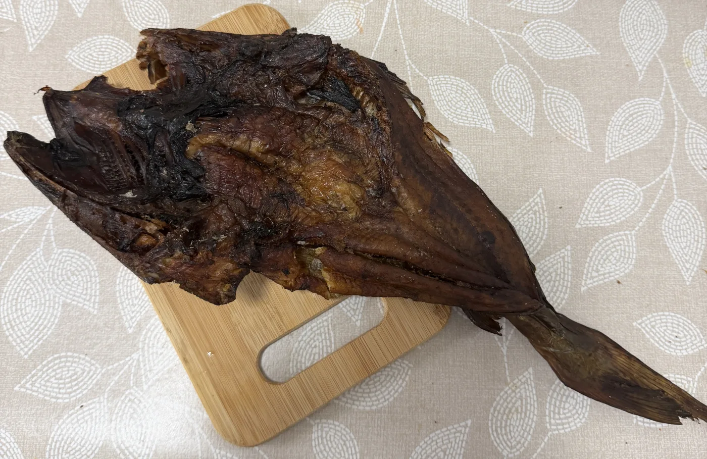 Kong fumé séché